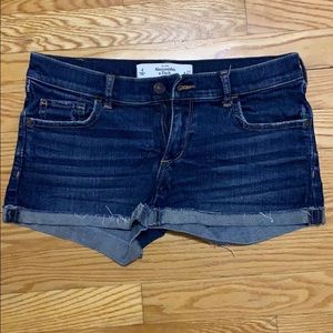 Abercrombie & Fitch US size 4 short shorts